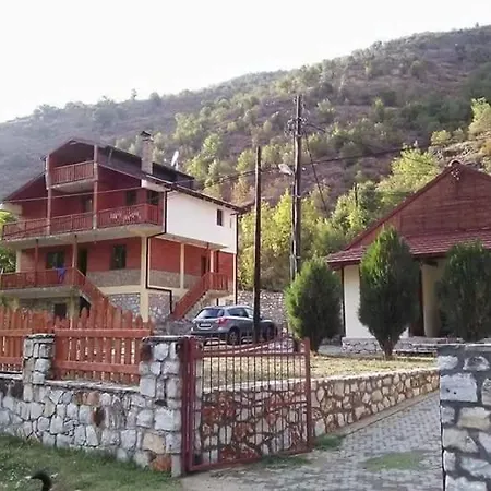 Restoran Ciflik Makedonski Brod